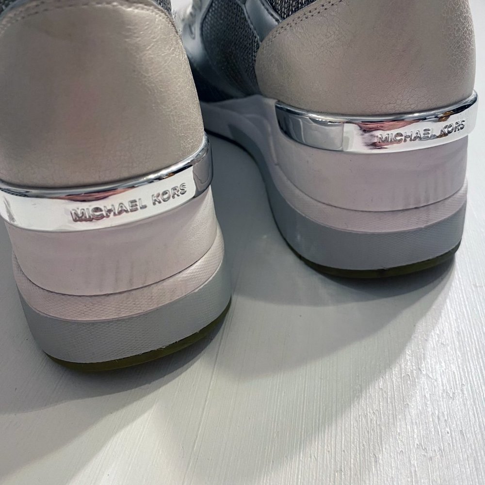 Michael Kors Liv Trainer Women's White Silver Glitter Mesh Leather Sneaker 8.5 M - Picture 6 of 8